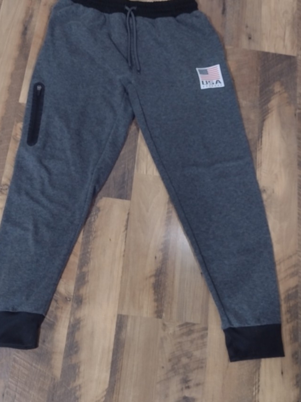 Eleven Vs Joggers Size Medium